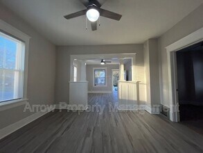 1201 Charleston St in Lincoln, NE - Building Photo - Building Photo