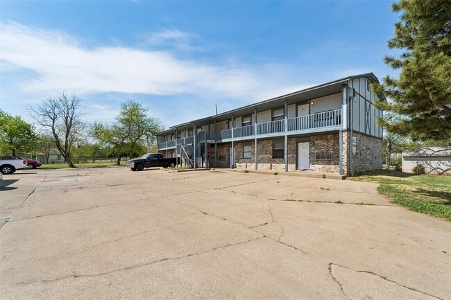 1401 E St in Lawton, OK - Building Photo - Building Photo