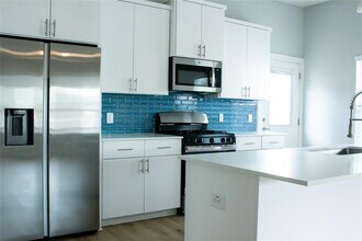 6014 Fairway St in Austin, TX - Building Photo - Building Photo