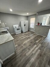 500 College St in Crandall, TX - Building Photo - Building Photo