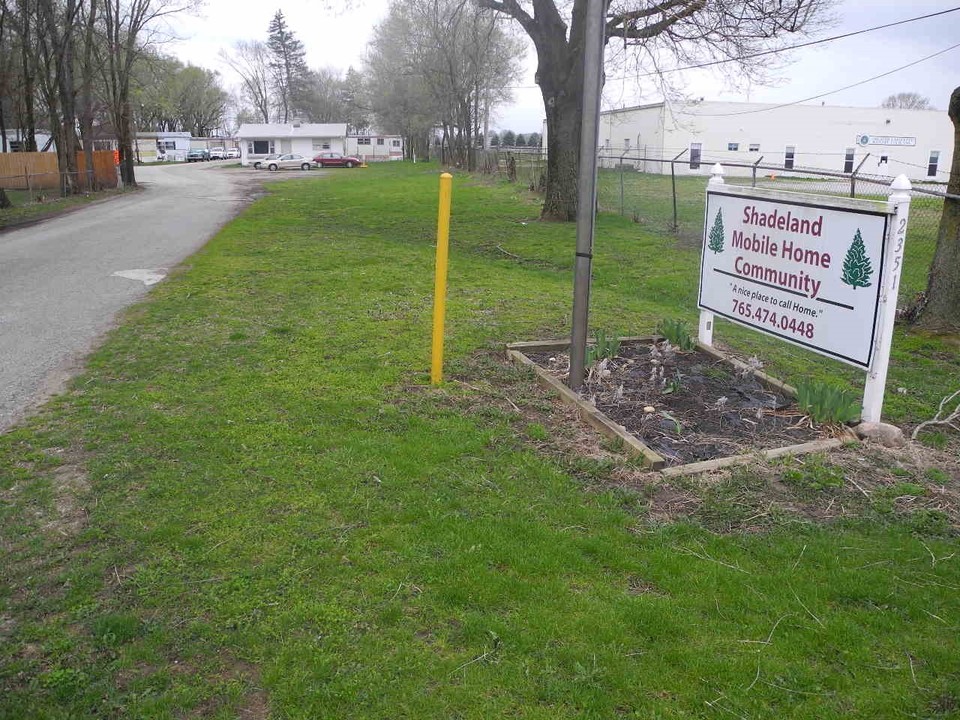 2351 State Road 25 W in Lafayette, IN - Building Photo