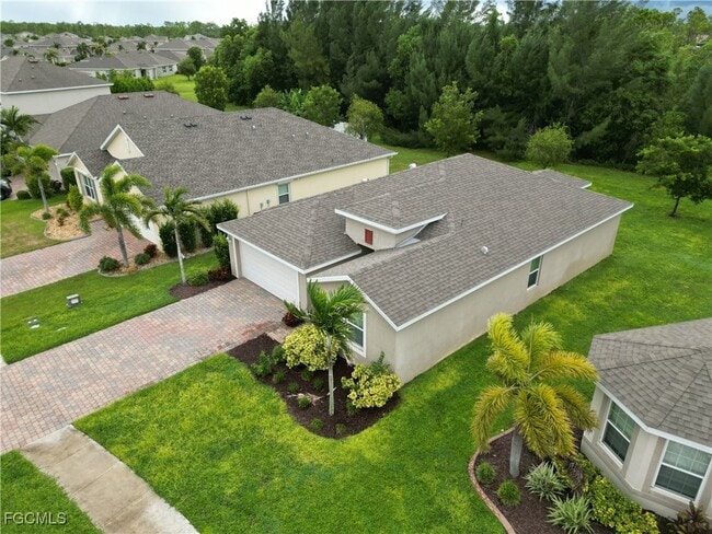 property at 2709 Loreto Ct