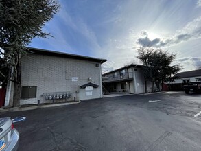 570 Grand Canyon Blvd in Reno, NV - Building Photo - Building Photo