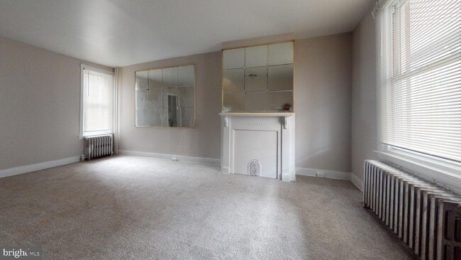 1313 N Hobart St in Philadelphia, PA - Building Photo - Building Photo