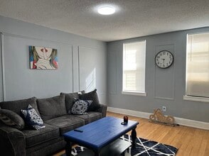 27 W 1st St in Bayonne, NJ - Building Photo - Building Photo