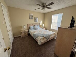 5080 Gautier Vancleave Rd in Gautier, MS - Building Photo - Building Photo