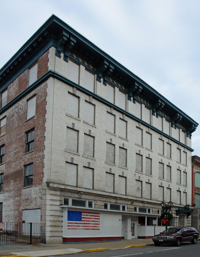 52-60 S Main St