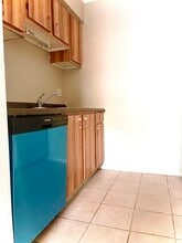 4814 S Semoran Blvd, Unit 404 in Orlando, FL - Foto de edificio - Building Photo