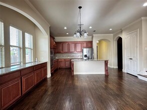 2332 Lynbridge Cir in Plano, TX - Building Photo - Building Photo