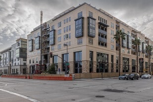 Domaine 39 in Pasadena, CA - Building Photo