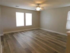 11609 Melstone Dr in Manor, TX - Building Photo - Building Photo