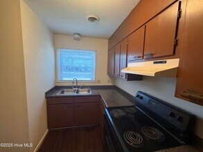 133 Stratton Pl in Wallace, NC - Building Photo - Building Photo