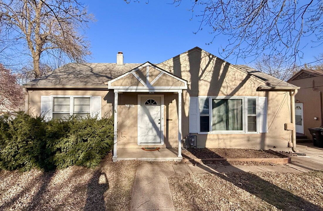 2521 N 66th Ave in Omaha, NE - Building Photo
