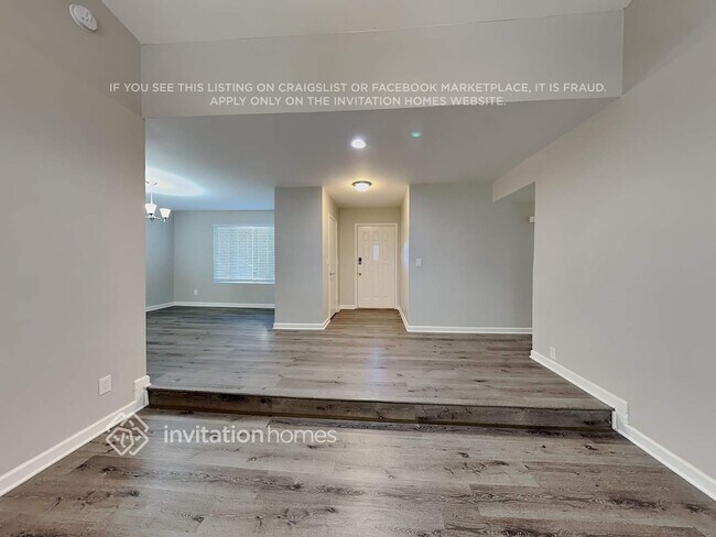 4137 W Angela Dr in Glendale, AZ - Foto de edificio - Building Photo