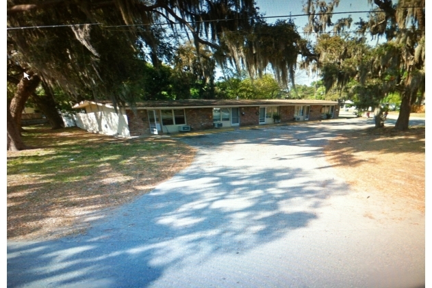 5807 Wyoming Ave in New Port Richey, FL - Building Photo