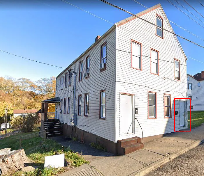 1101 Evans Ave in McKeesport, PA - Building Photo