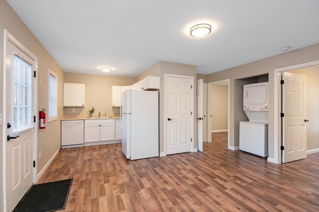 293 Craig Ln, Unit B