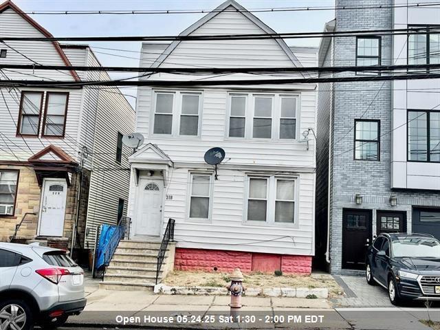 property at 318 Danforth Ave