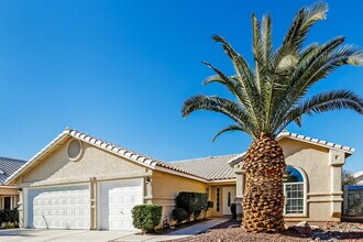 5813 Grand Heritage St in Las Vegas, NV - Building Photo - Building Photo