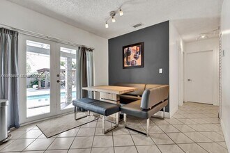 19821 Eagle Nest Rd in Cutler Bay, FL - Building Photo - Building Photo