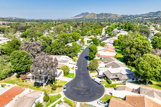 Northshore Townhomes in Westlake Village, CA - Building Photo - Building Photo