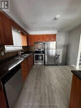 49 Doncaster Dr in Brampton, ON - Building Photo - Building Photo