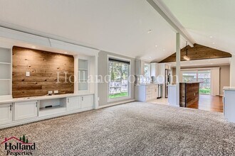 240 SW 192nd Pl in Aloha, OR - Building Photo - Building Photo