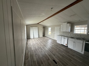 80 Redwood Ln in Atmore, AL - Building Photo - Building Photo