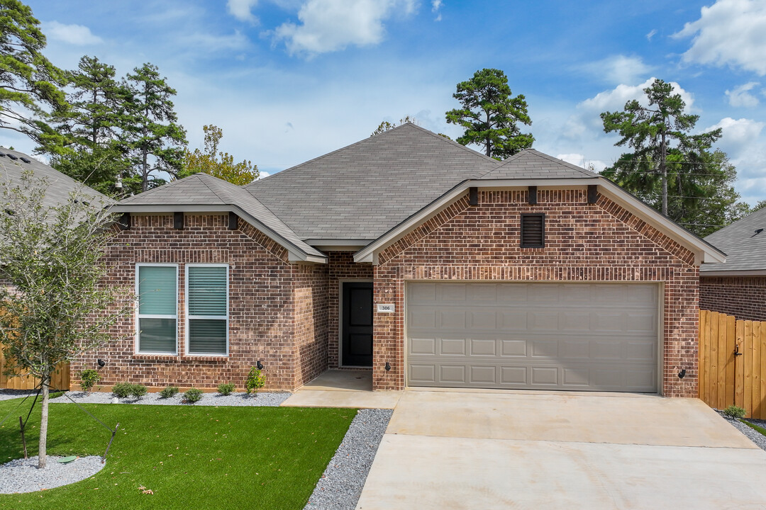 The Villas at Shahan Trail in Whitehouse, TX - Building Photo