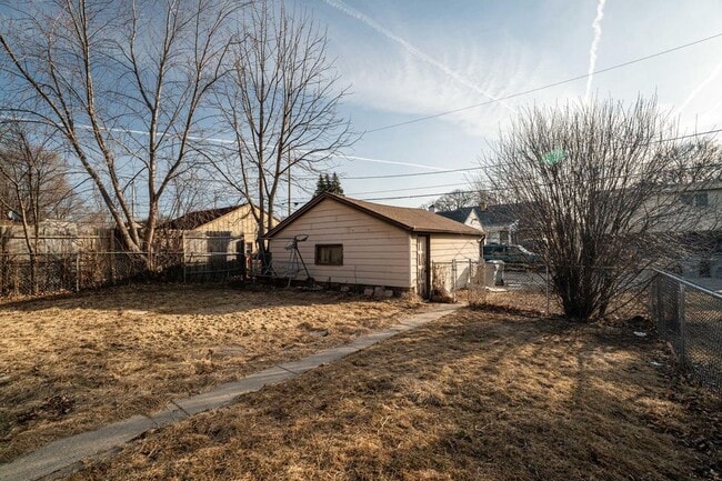 5160 N 67th St in Milwaukee, WI - Building Photo - Building Photo