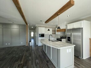 52 Orange Blossom St in Nokomis, FL - Building Photo - Building Photo