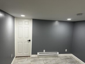 5854 Crittenden St in Philadelphia, PA - Building Photo - Building Photo