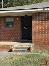 3710 Central Ave in Chattanooga, TN - Foto de edificio - Building Photo