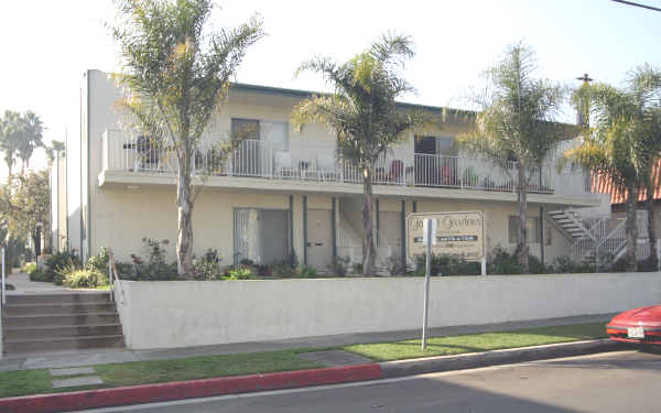 Garnet Gardens Apartment in Torrance, CA - Foto de edificio