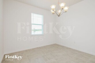 3208 John Young Pkwy in Kissimmee, FL - Building Photo - Building Photo