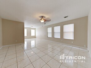 1518 Carbonear Dr in Channelview, TX - Building Photo - Building Photo