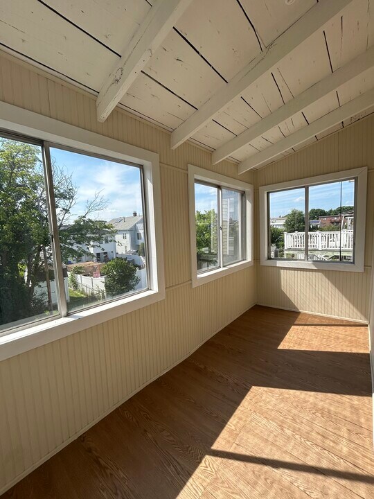 60 Litchfield St, Unit 2 in Boston, MA - Building Photo