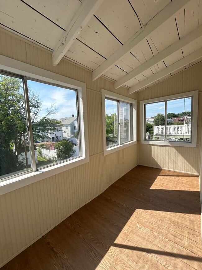 60 Litchfield St, Unit 2