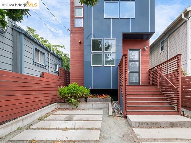 1582 5th St in Oakland, CA - Building Photo