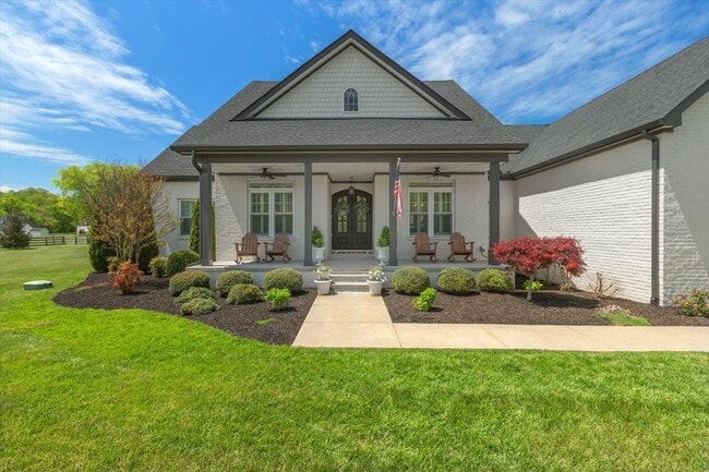 property at 427 Carters Creek Pike