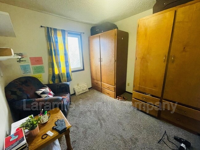 1260 N 6th St in Laramie, WY - Building Photo - Building Photo