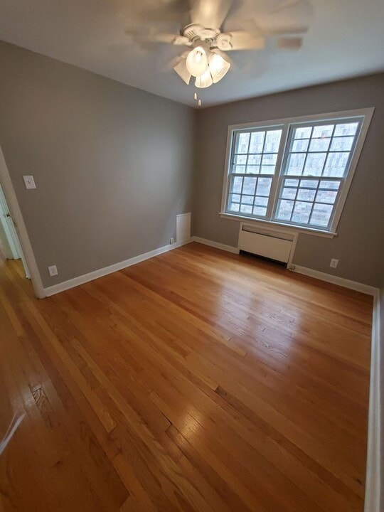 512-524- E Henry Clay St in Whitefish Bay, WI - Building Photo