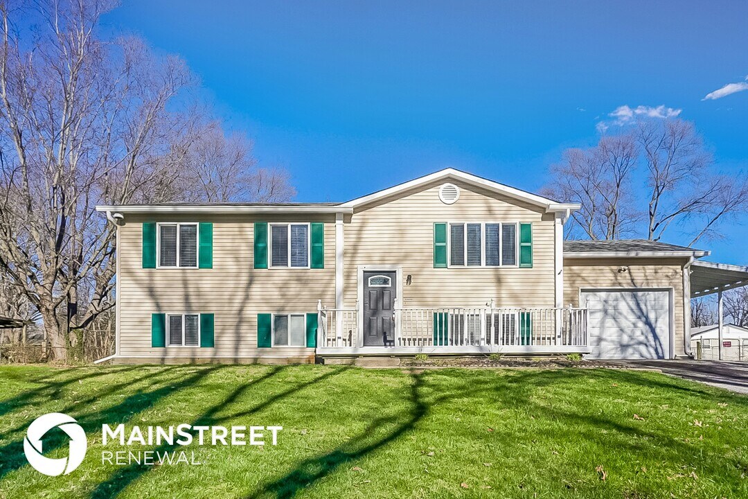 5971 Northland Rd in Indianapolis, IN - Building Photo