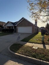 1208 Concho Trail in Mansfield, TX - Building Photo - Building Photo