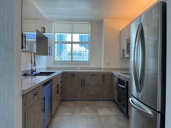 property at 1250 S Miami Ave