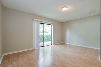 1566 Golfside Village Blvd in Apopka, FL - Building Photo - Building Photo