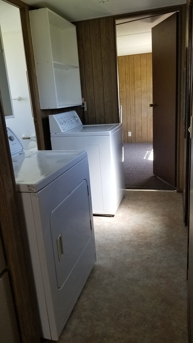 421 N Hooper Ave in Soda Springs, ID - Building Photo - Building Photo
