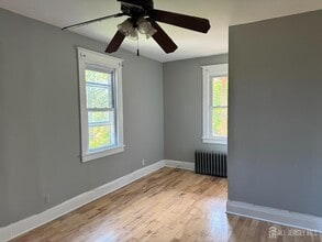 312 N 3rd Ave in Highland Park, NJ - Building Photo - Building Photo