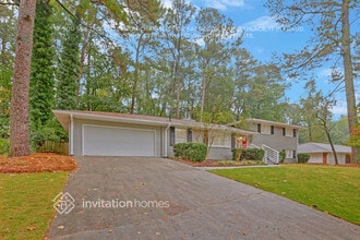 2175 Zelda Dr NE in Atlanta, GA - Building Photo - Building Photo