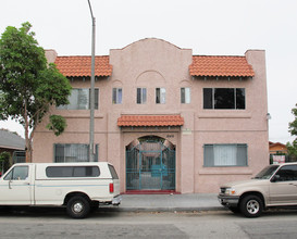 1846 Olive Ave in Long Beach, CA - Building Photo - Building Photo